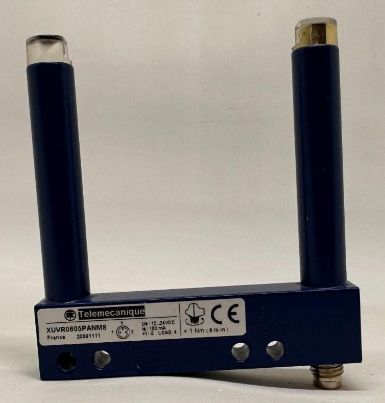 Photoelectric sensors XU, XUV, fork, 50X60mm, 12...24 VDC, M8