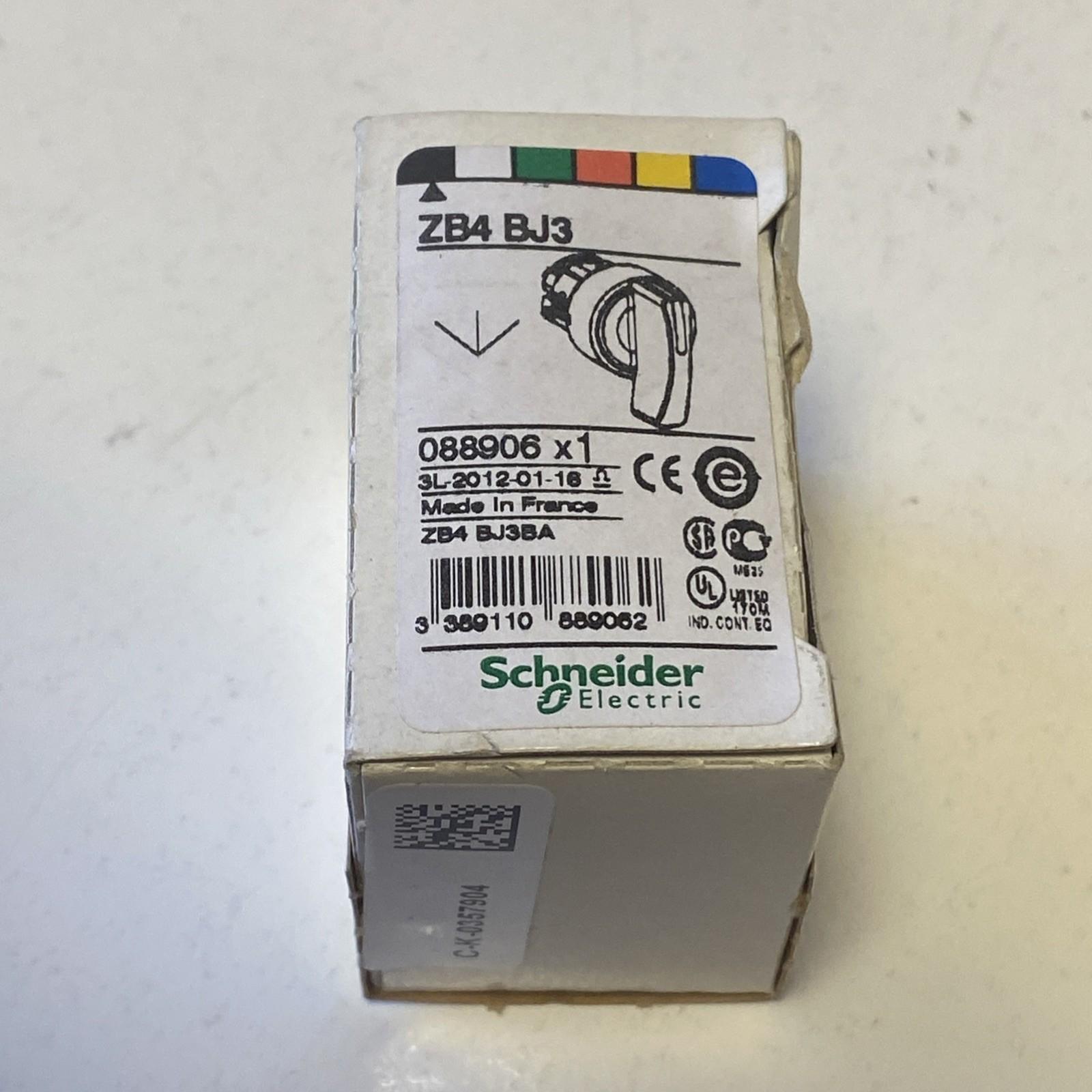 Head for selector switch, Harmony XB4, metal, black, 22mm, long handle, 3 positions, stay put