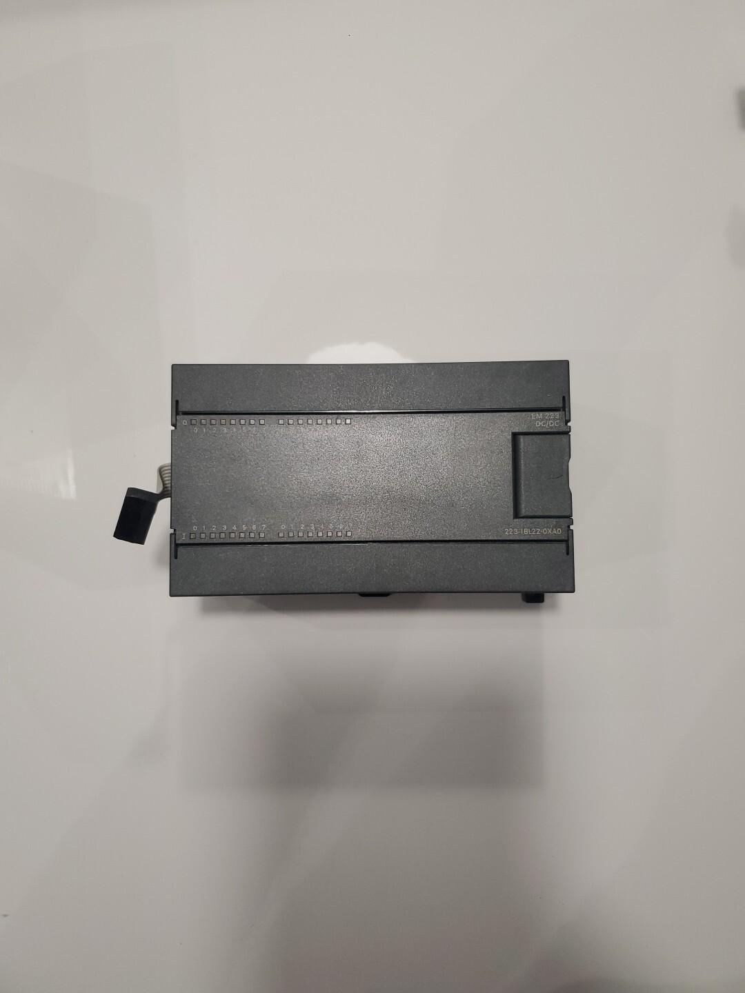 SIMATIC S7 Module extension 6ES7 223-1 BL22-0XA0 EM 223