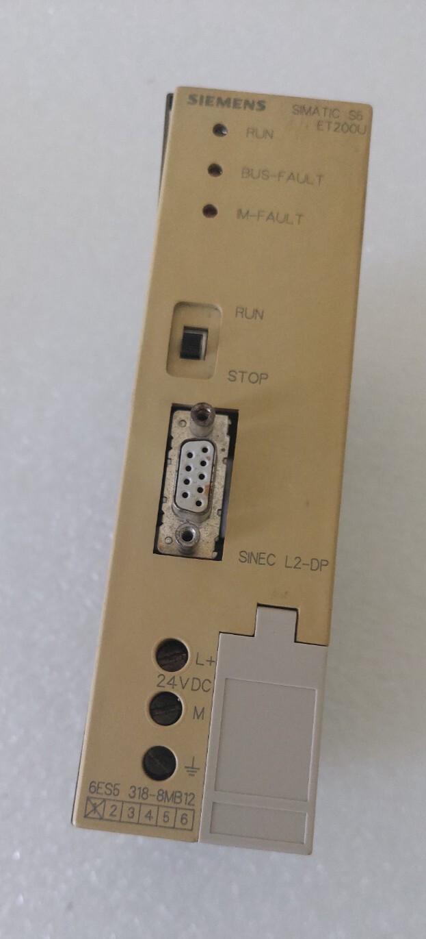 Simatic S5 Et200U 6Es5 318-8Mb12 Comme Pièce D'Usure
