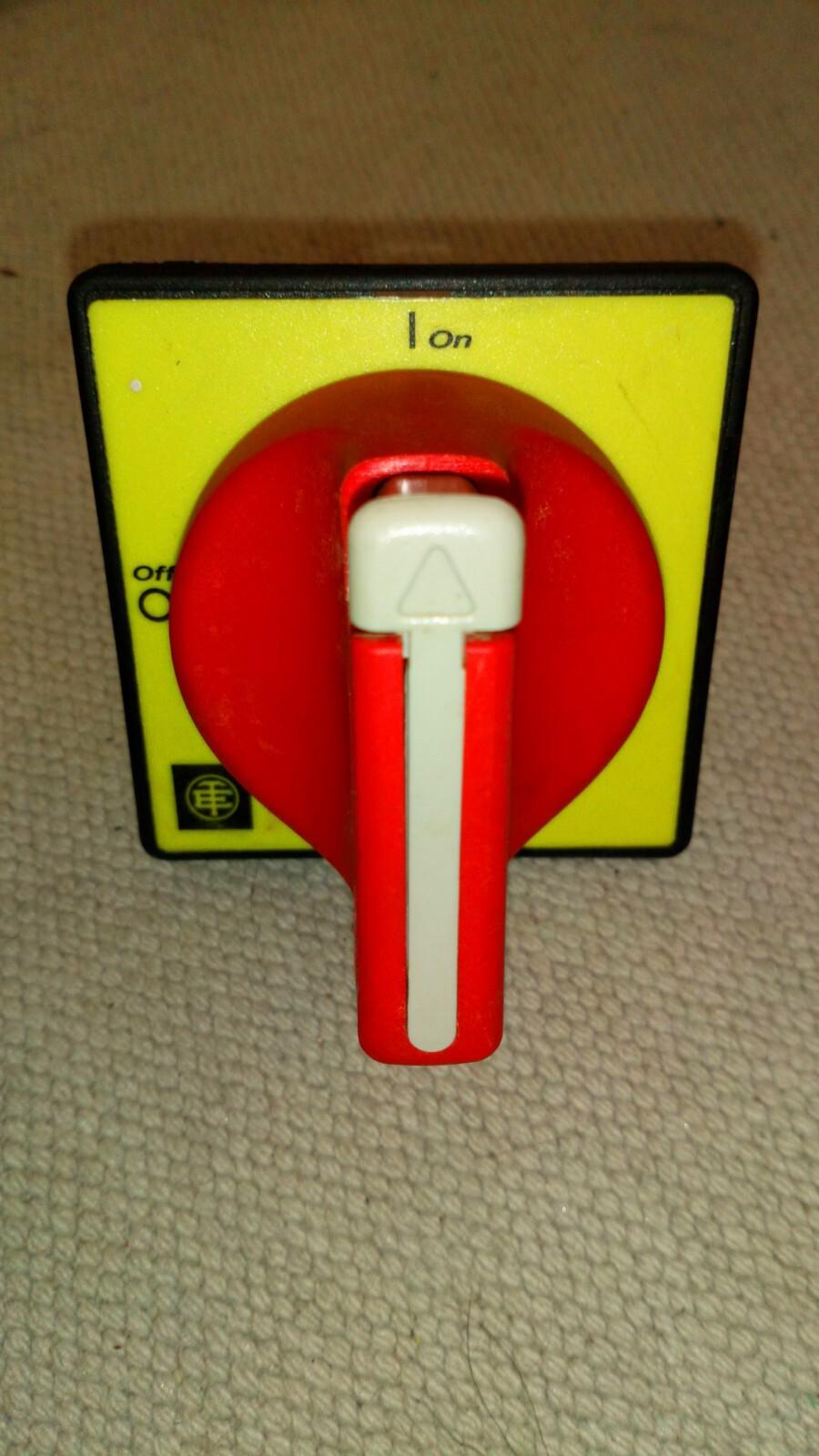 Switch body,TeSys Control,3 poles,20A,compact size