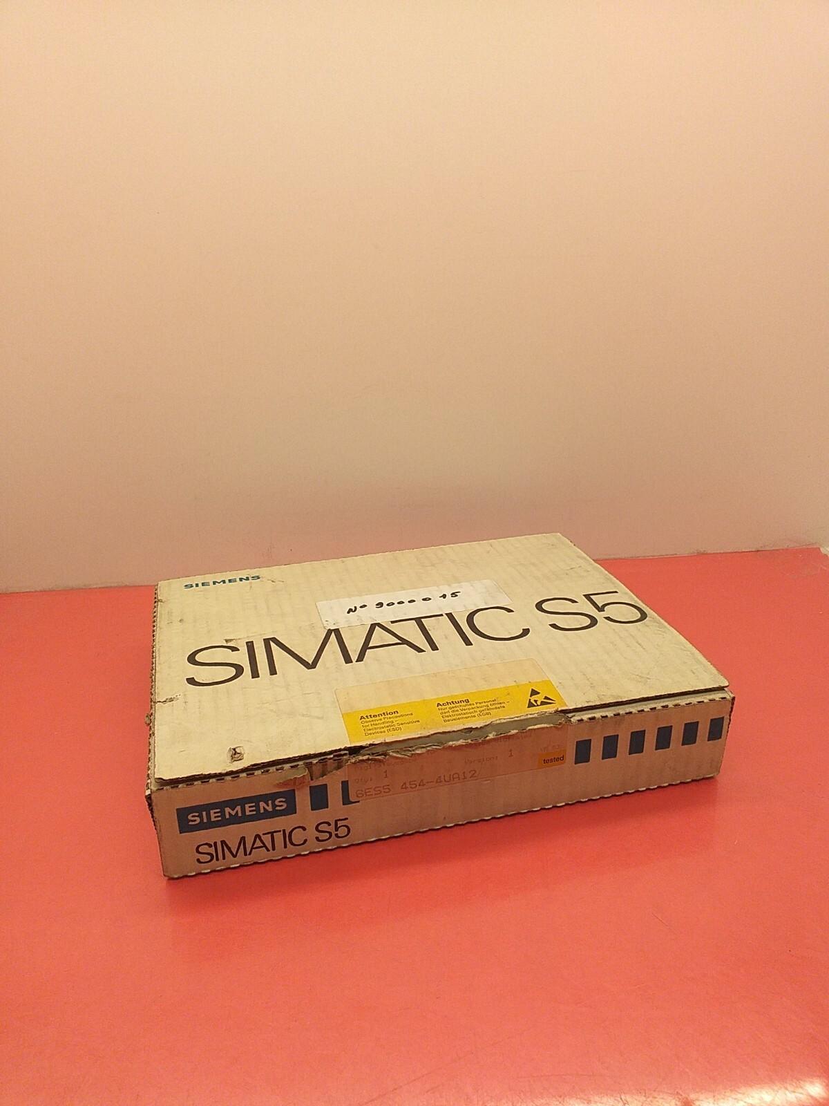 Simatic S5 6ES5 454-4UA12 E-st:01 by siemens