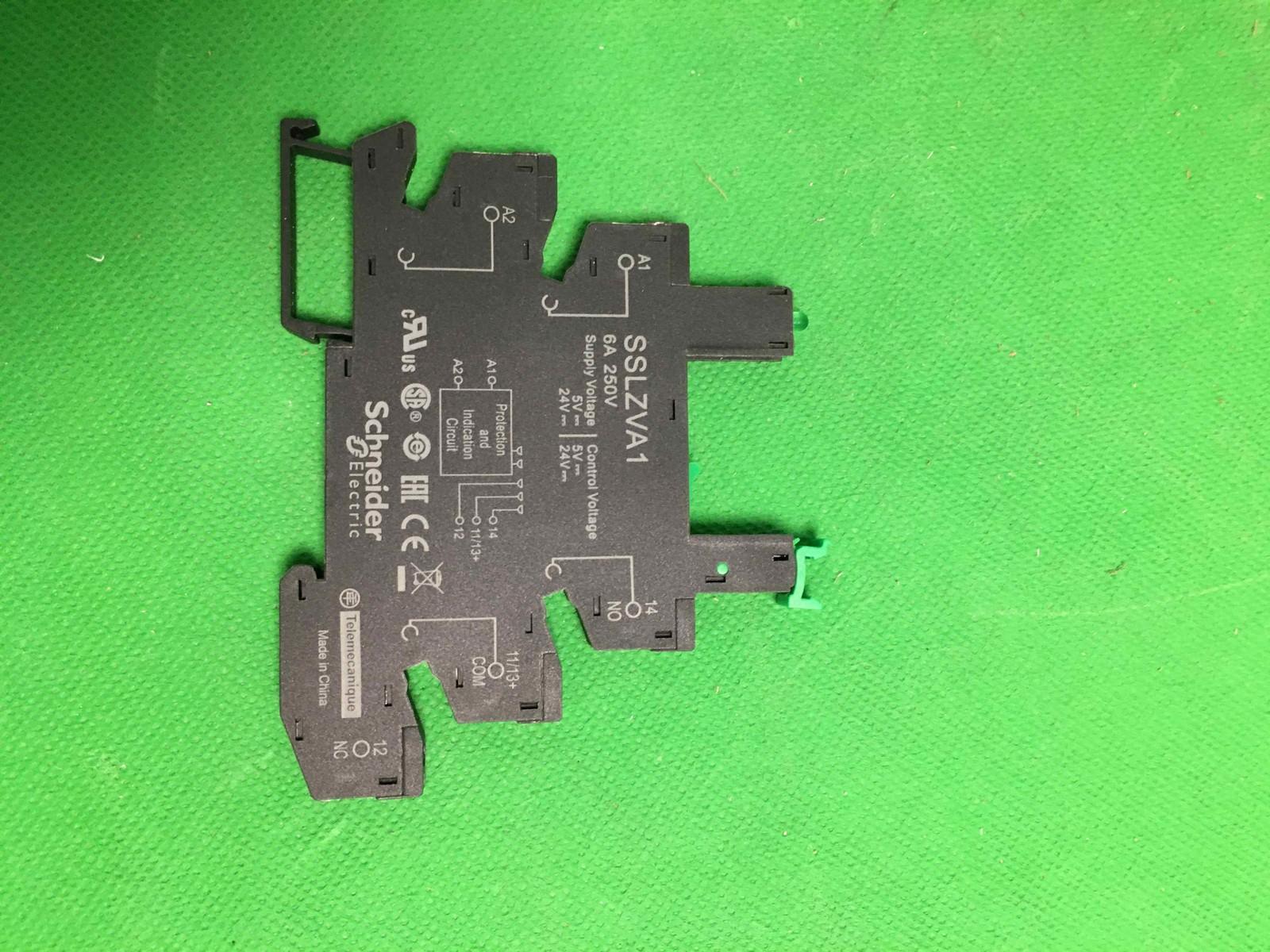 socket equipped with LED and protection circuit, Harmony Solid State Relays, for SSL relays, screw connec to rs, 5 to 24V DC