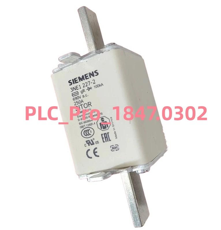 FUSE-LINK SITOR 250A AC 690V SZ 1