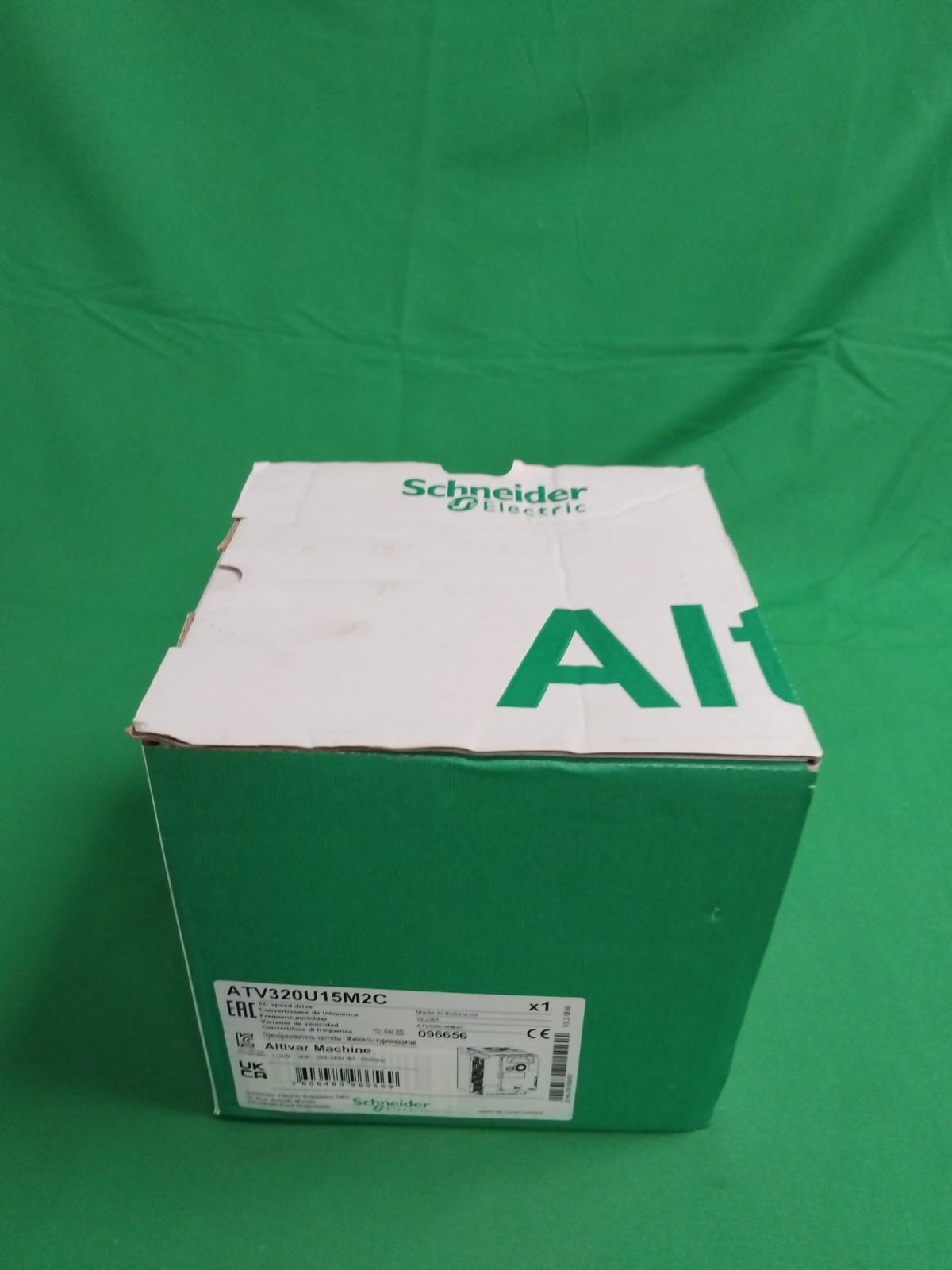 variable speed drive, Altivar Machine ATV320, 1.5kW, 200 to 240V, 1 phase, compact