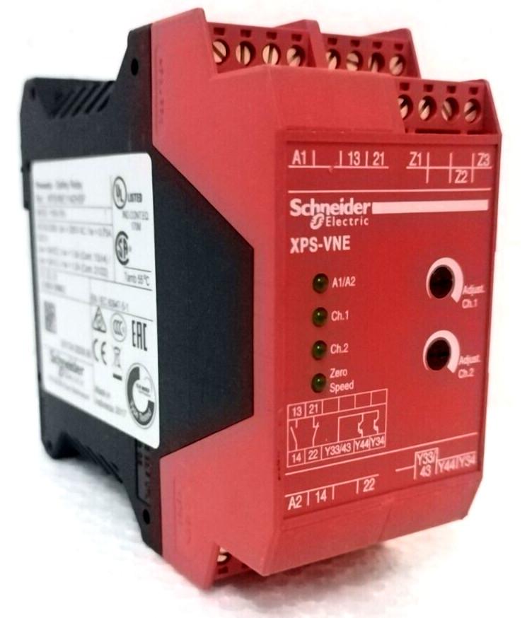 module XPSVN - zero speed detection - 24 V DC for motor power supply > 60 Hz