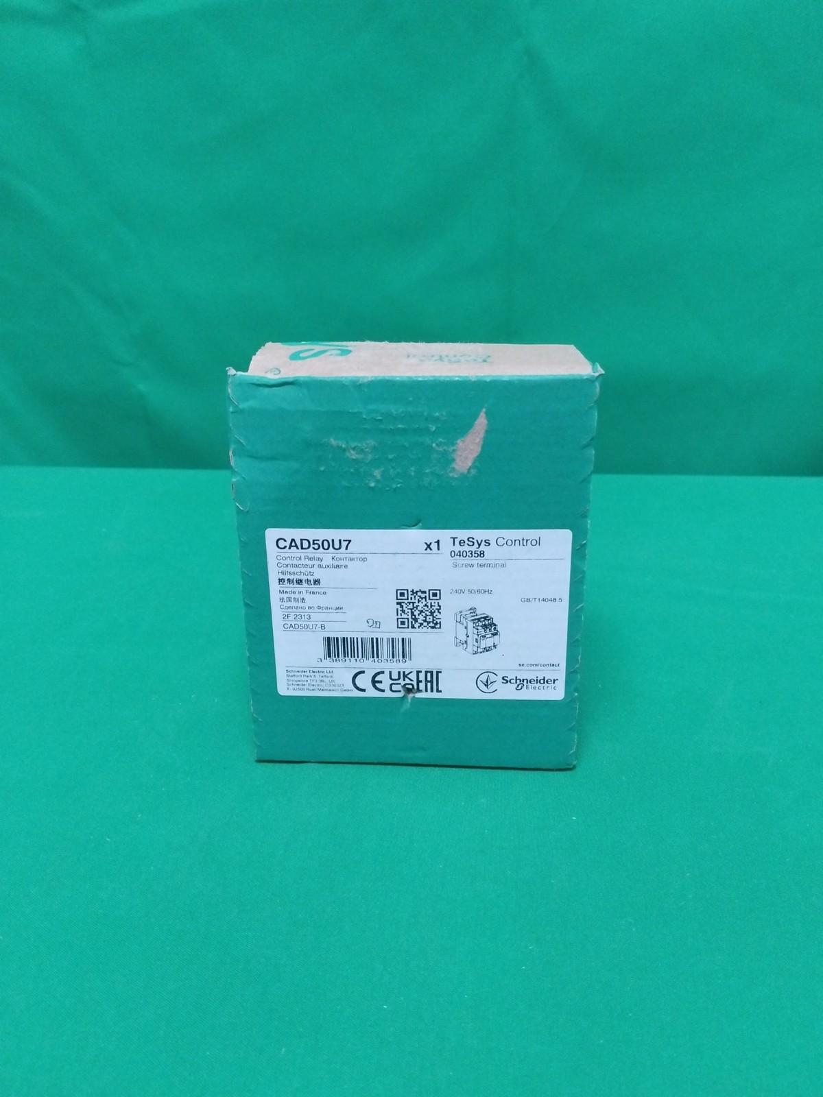 TeSys Deca control relay - 5 NO - <= 690 V - 240 V AC standard coil