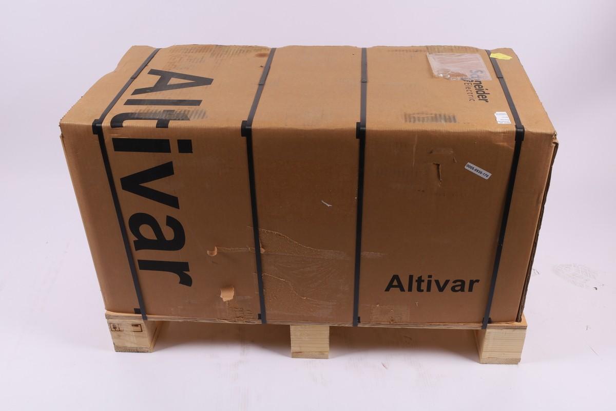 variable speed drive, Altivar Process ATV900, ATV930, 110kW, 400 to 480V, without braking unit, IP00