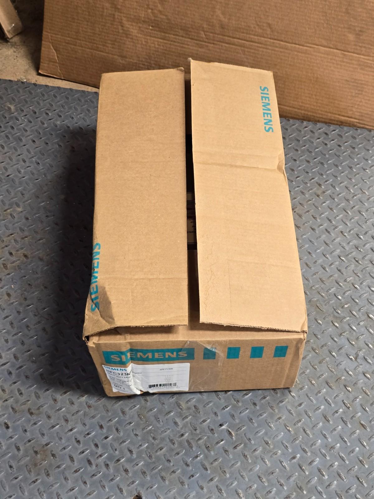 HDSS FUS CSA 3P4W 240V 100A N3R