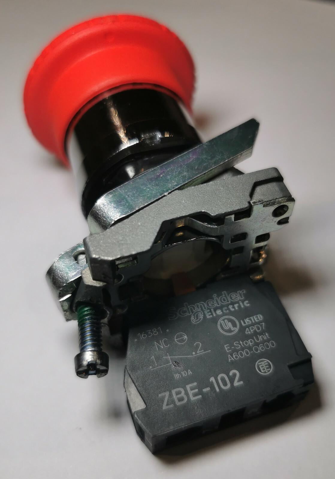 Emergency switching off push button, Harmony XB4, metal, red mushroom 40mm, 22mm, trigger latching turn to release, 1NC