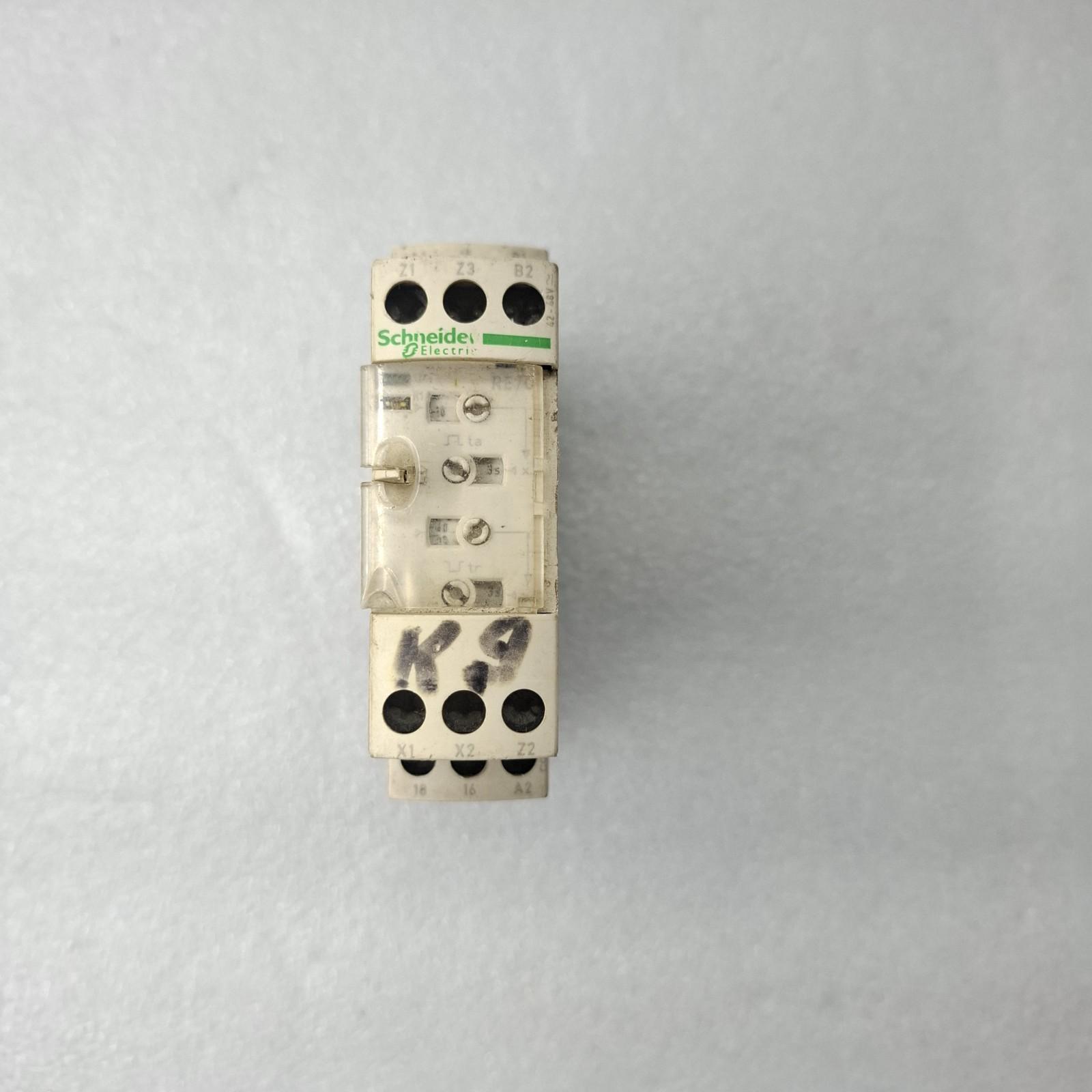RE7CV11BU TIME DELAY/ TIMER RELAY 0.05s-300h RE7CV11BU