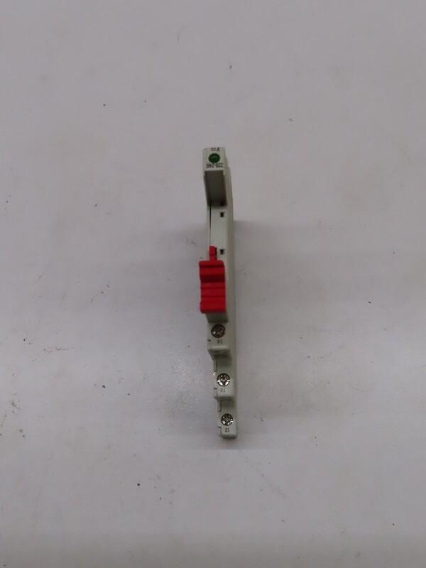 CR-S220/240VADC1SS SOCKET