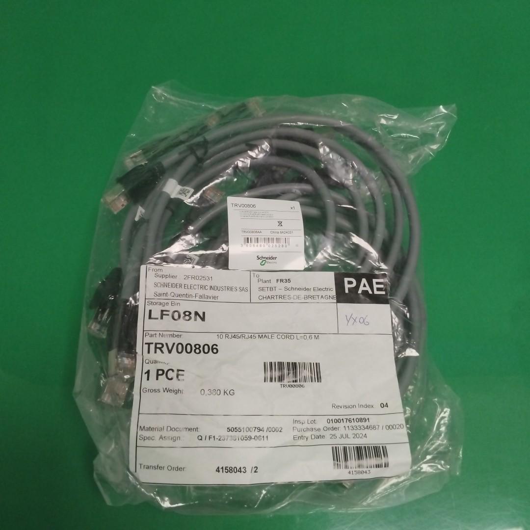 Communication cable, 2 x RJ45 male connectors, 0.6 m length, set of 10 parts