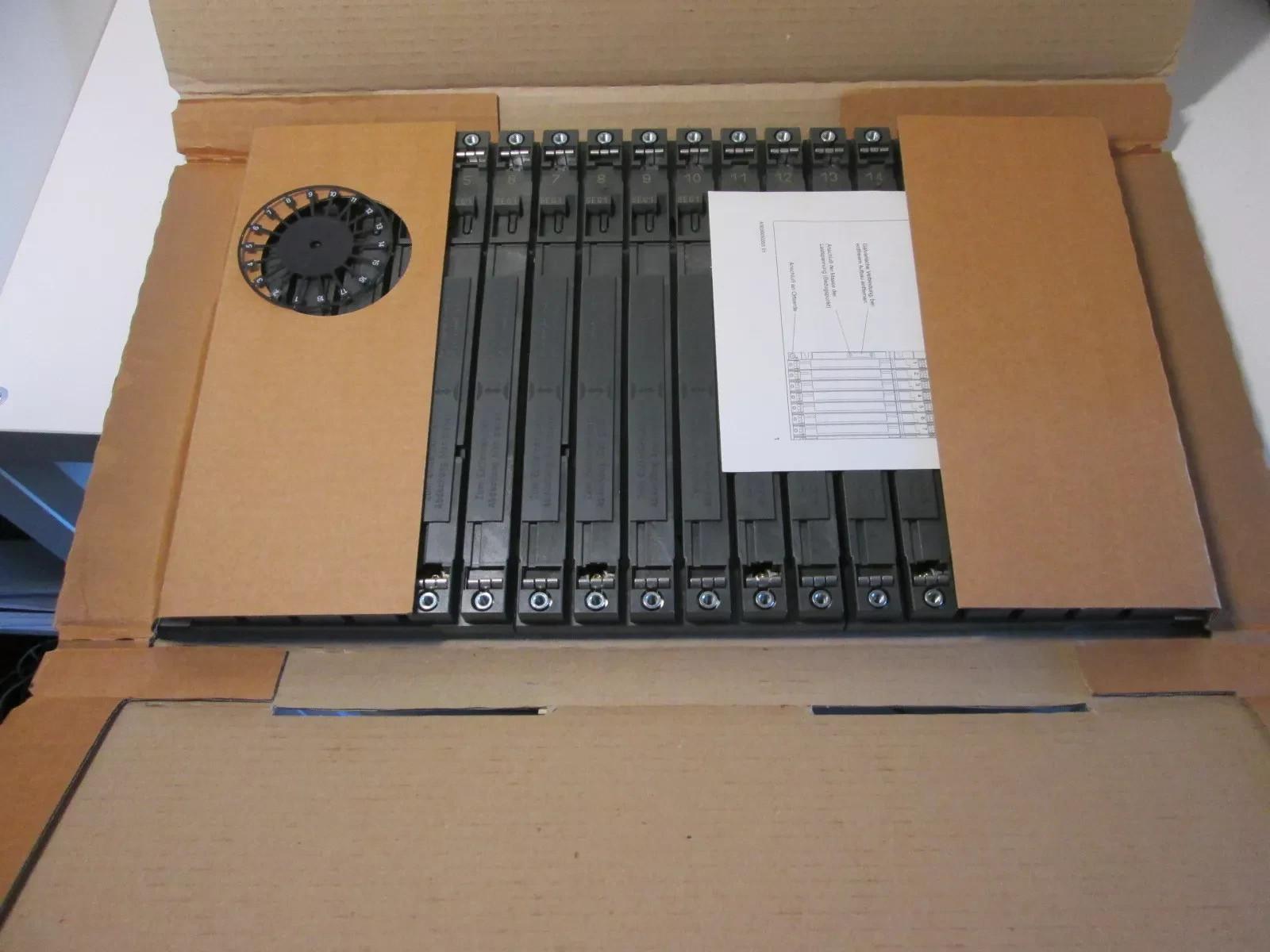 RACK CR2 DUAL 10/8-SLOT 2-RED PS S7400