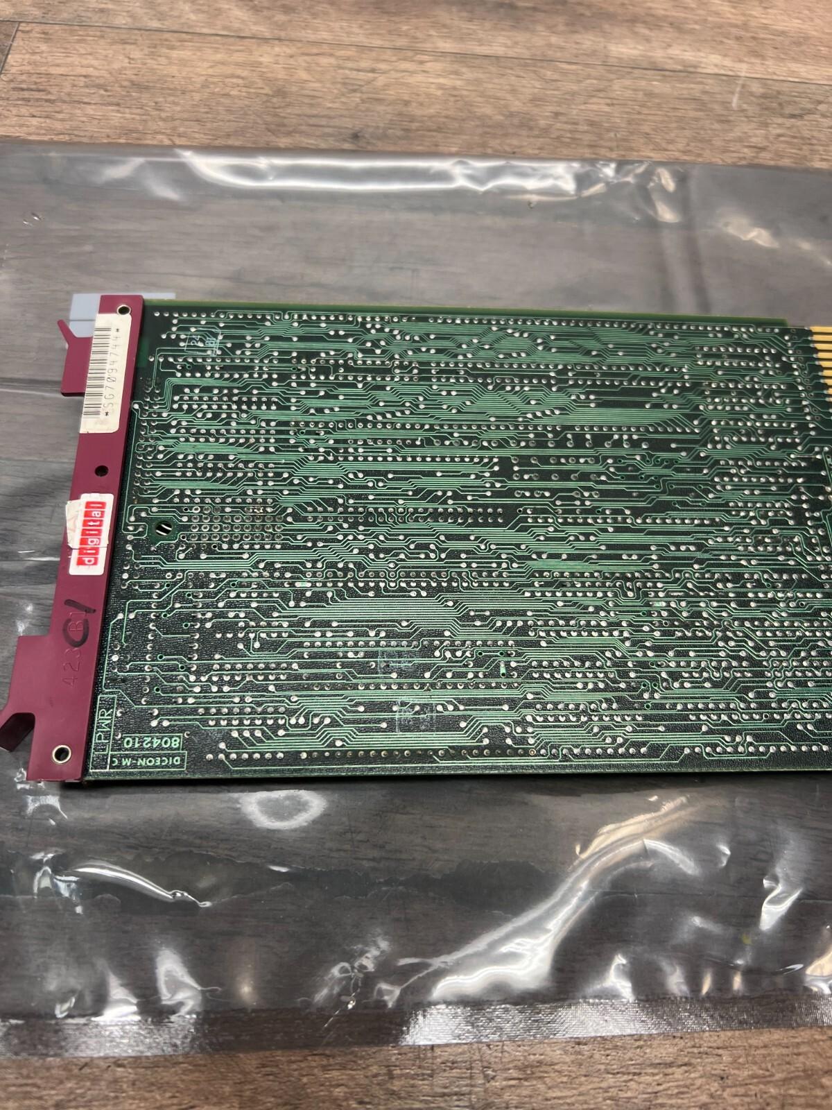 M7676