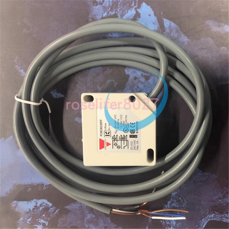 Photoelectric Sensor, Diffuse-reflective - Diffuse-reflective Photoelectric Sensor, range 2000 mm, Infrared modulated light 880nm, Power Supply 12-240VDC&24-240VAC, Relay SPDT, NO+NC, Terminals, IP67. PG13.5
