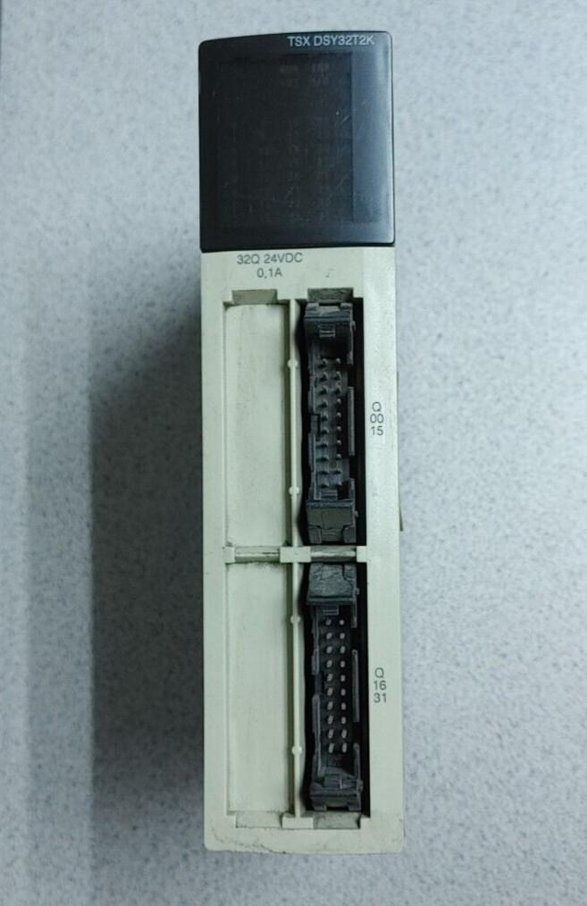 TSX PREMIUM TSXDSY32T2K 24VDC DISCRETE OUTPUT MODULE WOW!!