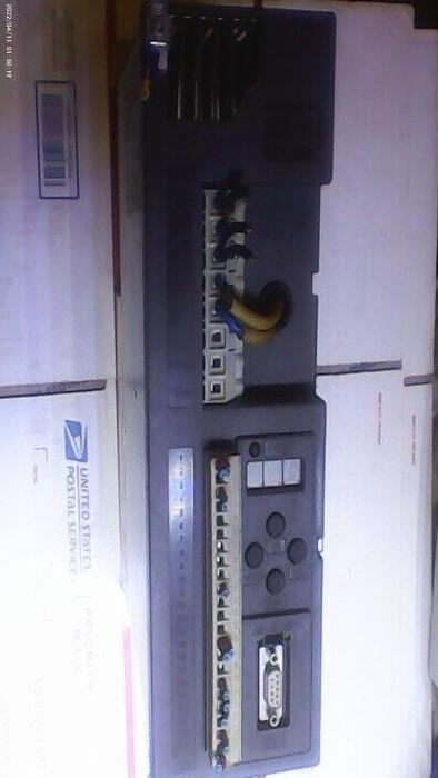 05.F0.R21-1228 0.9KVA 2.3A input ph 200-240v incl. connectors) Very clean