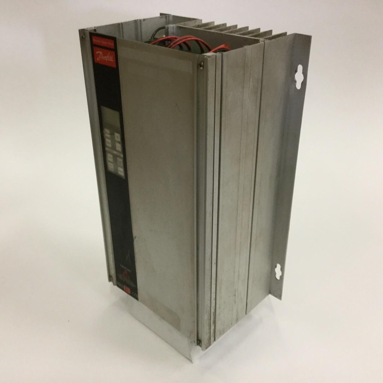 175H1030 Variable Speed Drive VLT3002 380-415V no covers UMP