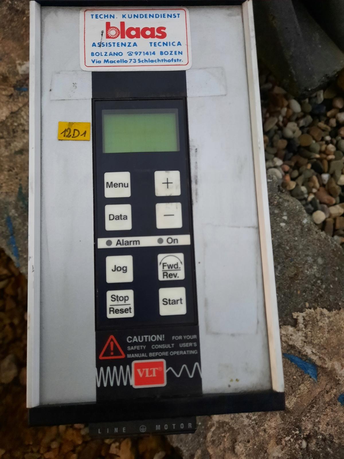 Onduleur VLT 2020 195H3105, variateur de fréquence VFD) 1,66 kVA