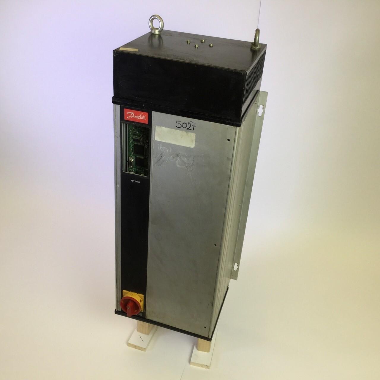 178B1160 Variable Speed Drive VLT5027PT5C54STR3DLF00A00C1 UMP