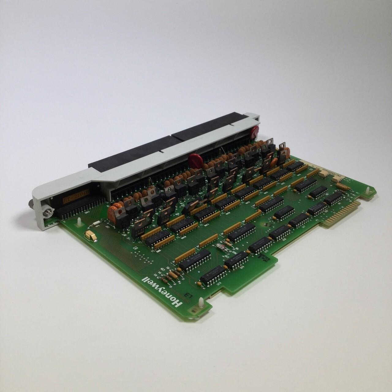 621-6576R Output Module 24 VDC UMP