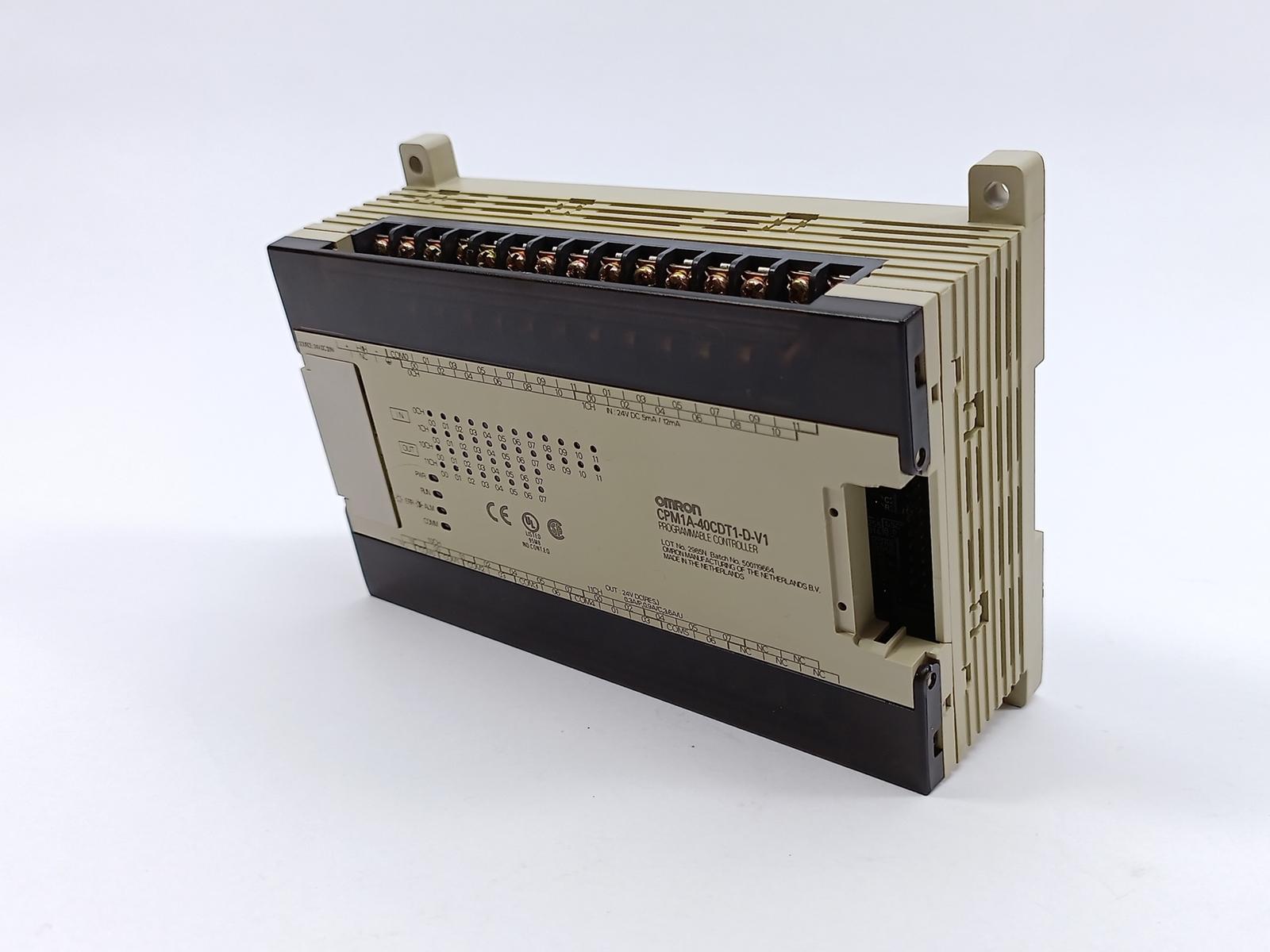 CPM1A-40CDT1-D-V1 Contrôleur Programmable