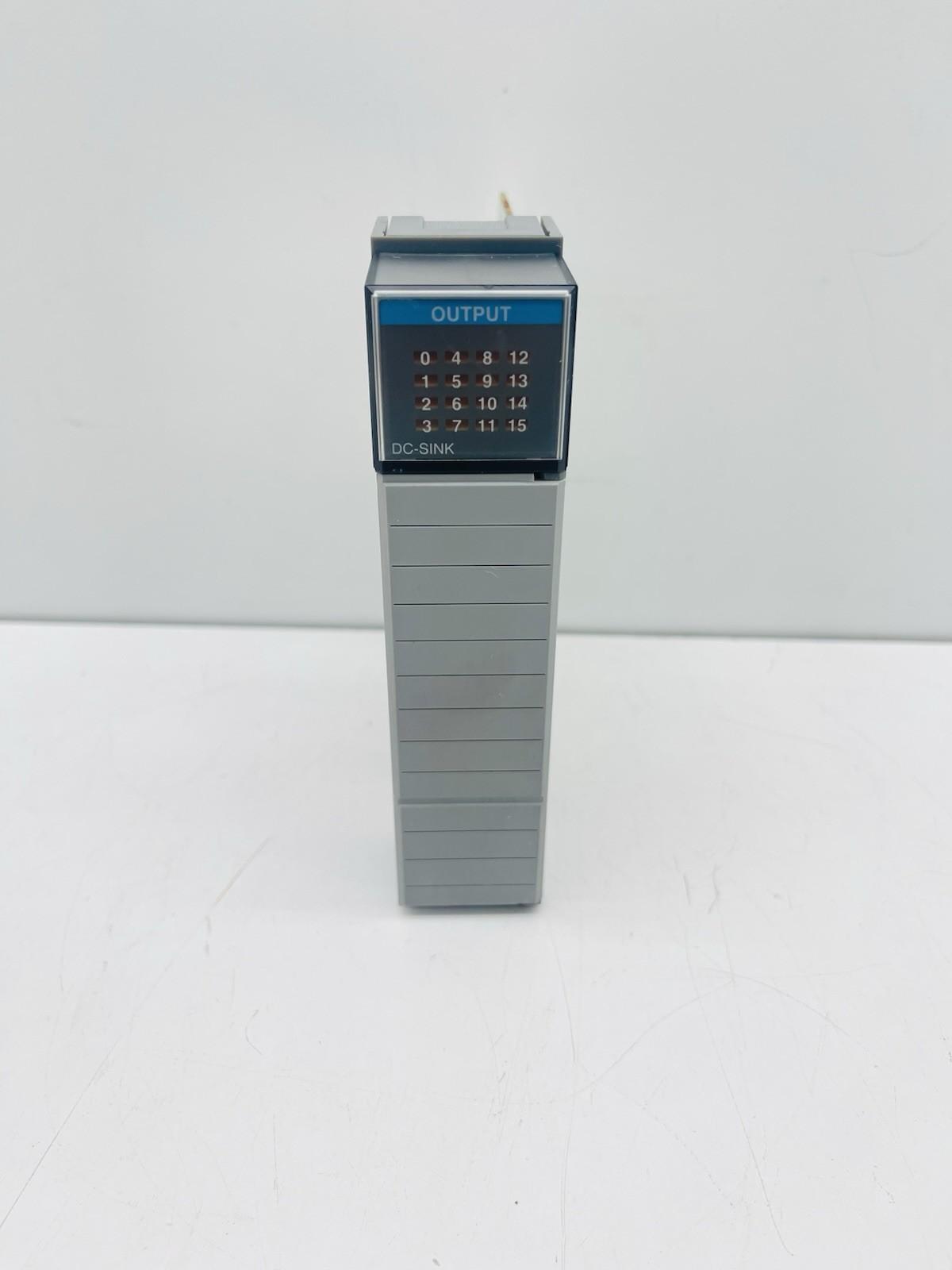 Module de sortie PLC 1746-OV16 SLC 500