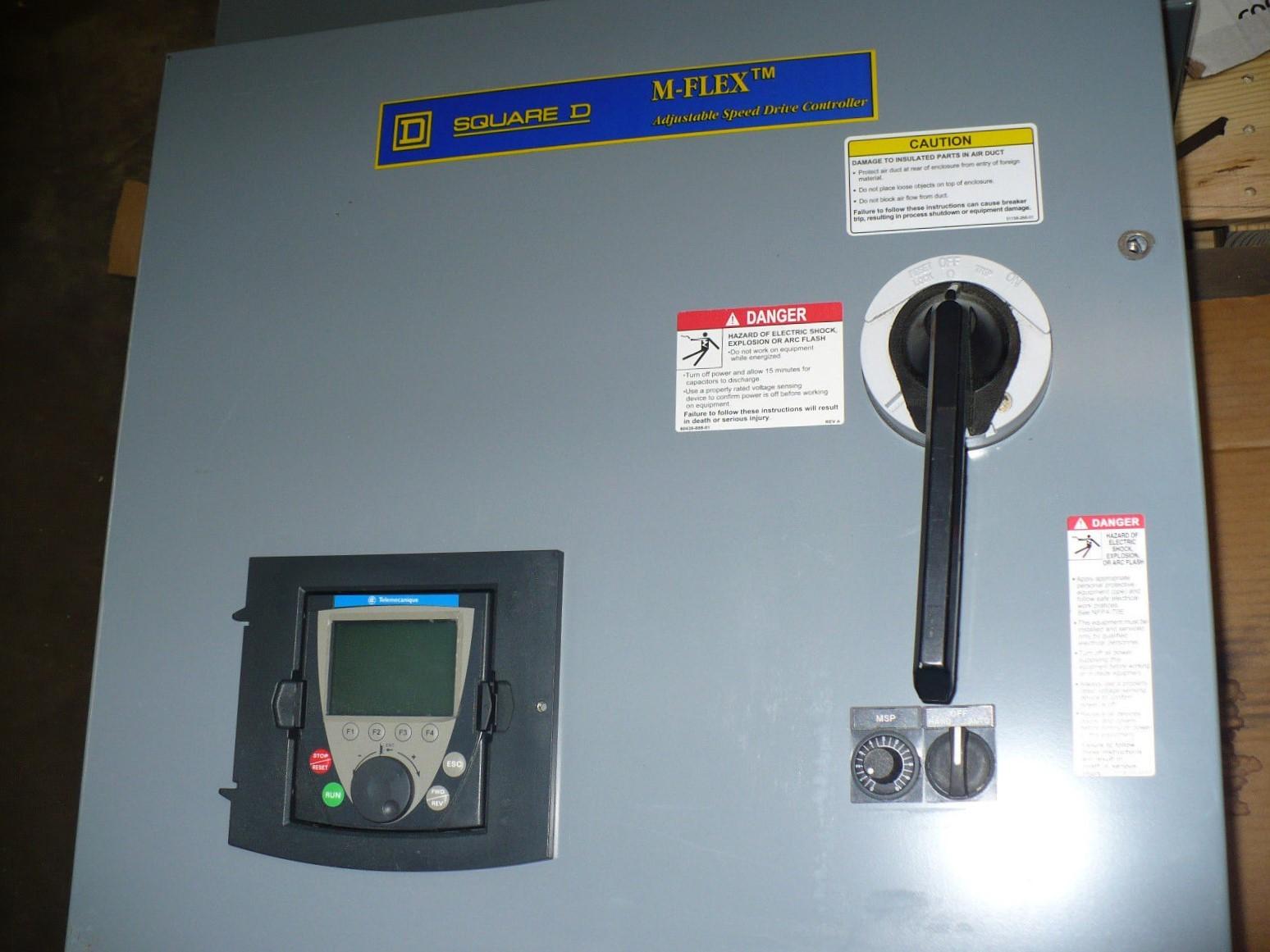 8839-MFDKG4CW M-Flex Drive, ATV71HD15N4, VFD, 460V, Phase 20HP,