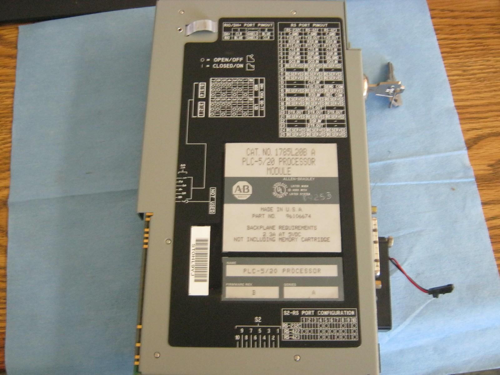 Bradley: 1785-L20B C, PLC-5/20 Processeur Module. Série. A, Firmware B.
