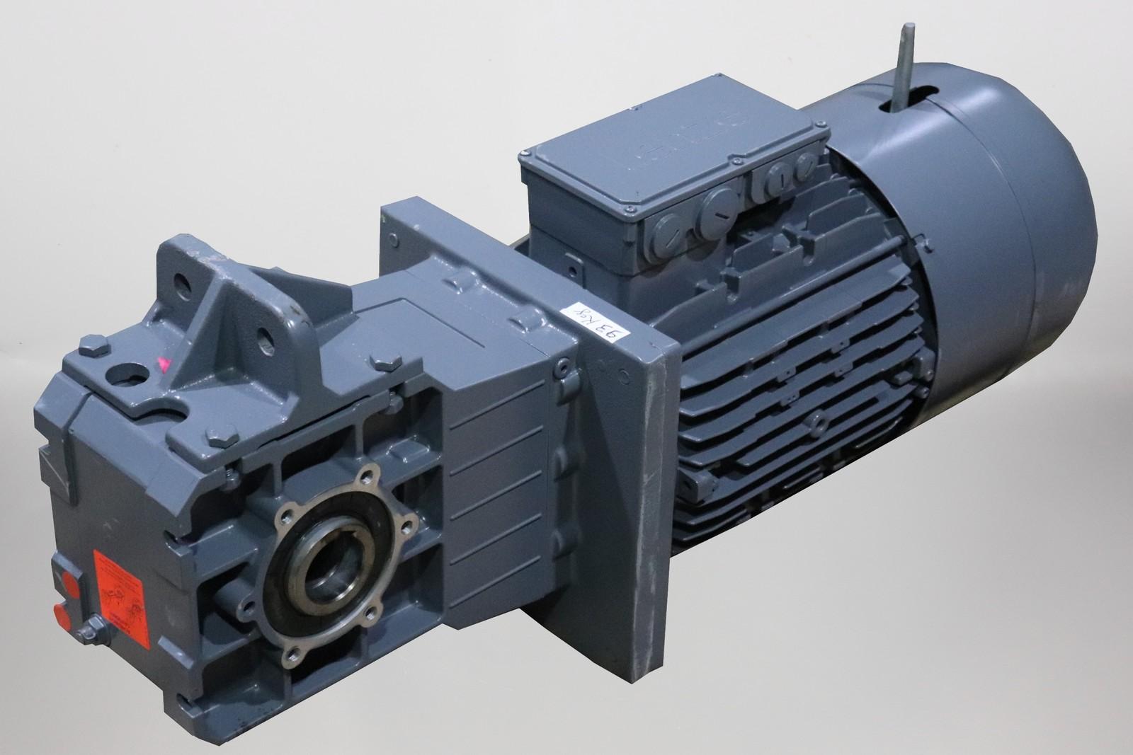 Motoréducteur GKR06-2M HAR 132C12 3,431 11,9 Kw 1470 Min Inutilisés