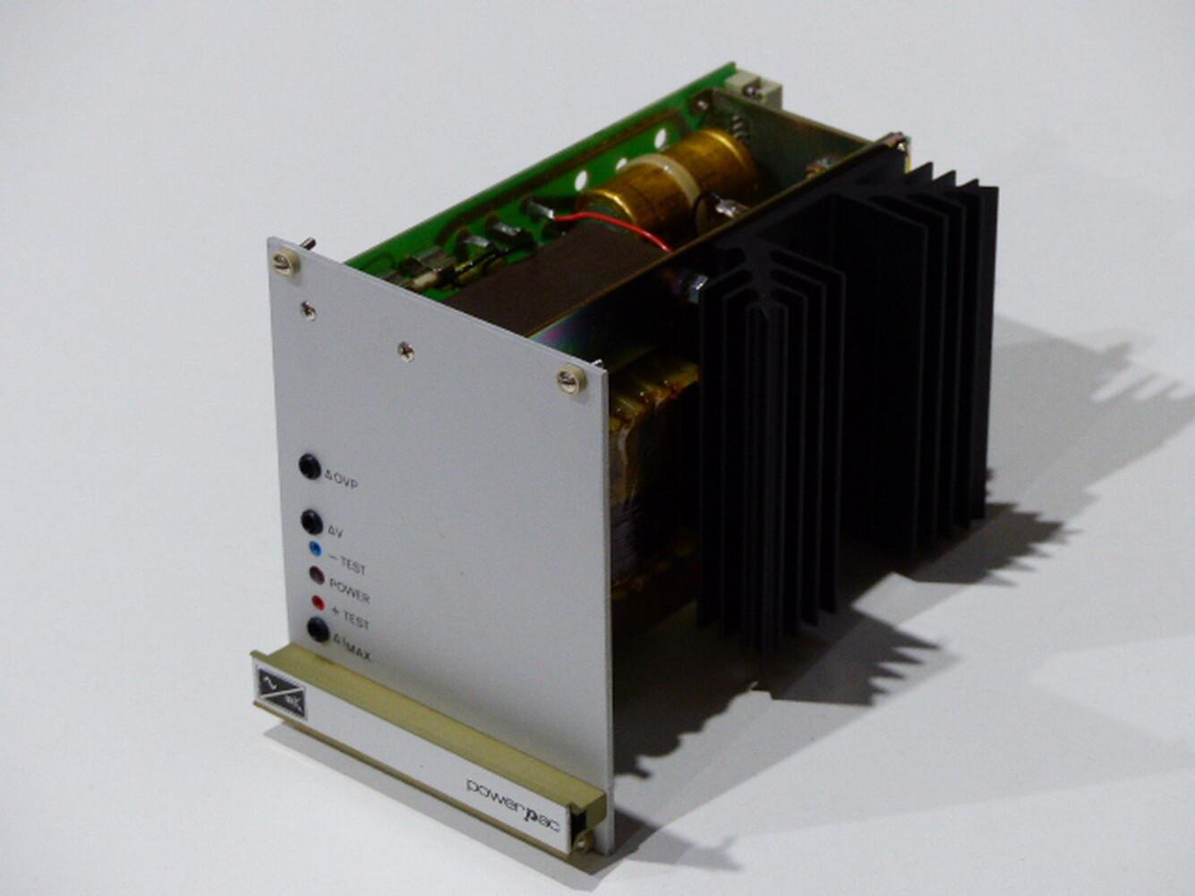 SB 205 24-28 V,2A No. 11005-066 21060-018/1 Power Supply