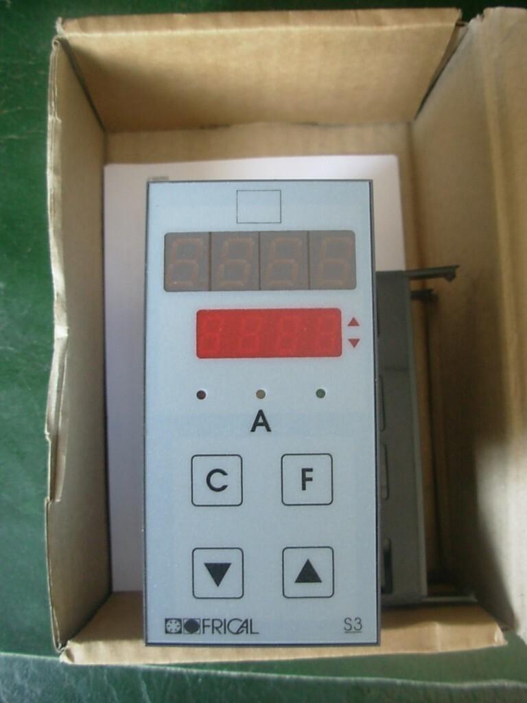 Régulateur de température N8200