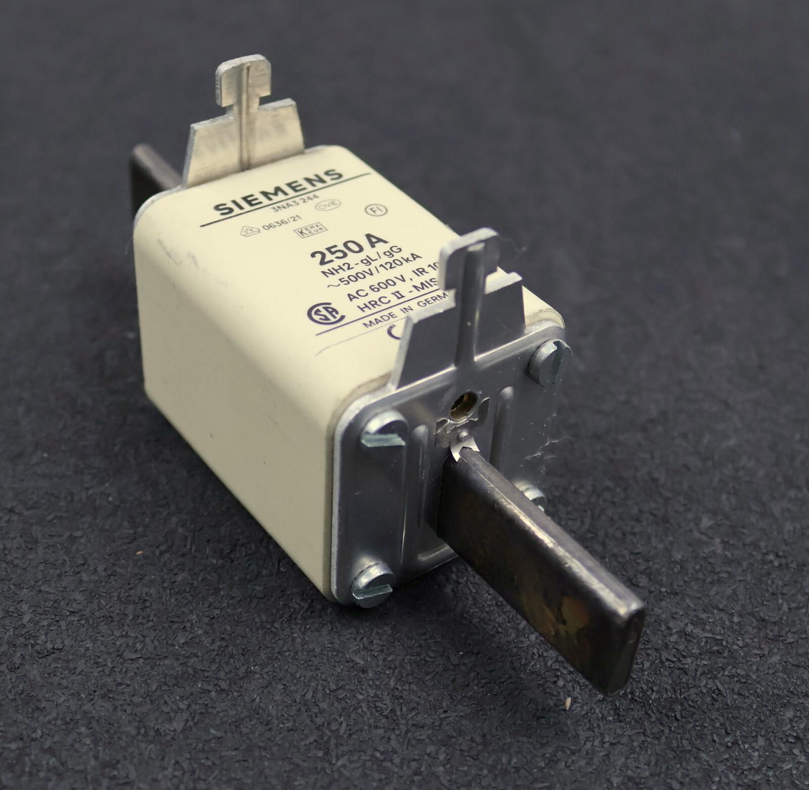 FUSE LINK, LV HRC, 250A, 660V, SZ 2