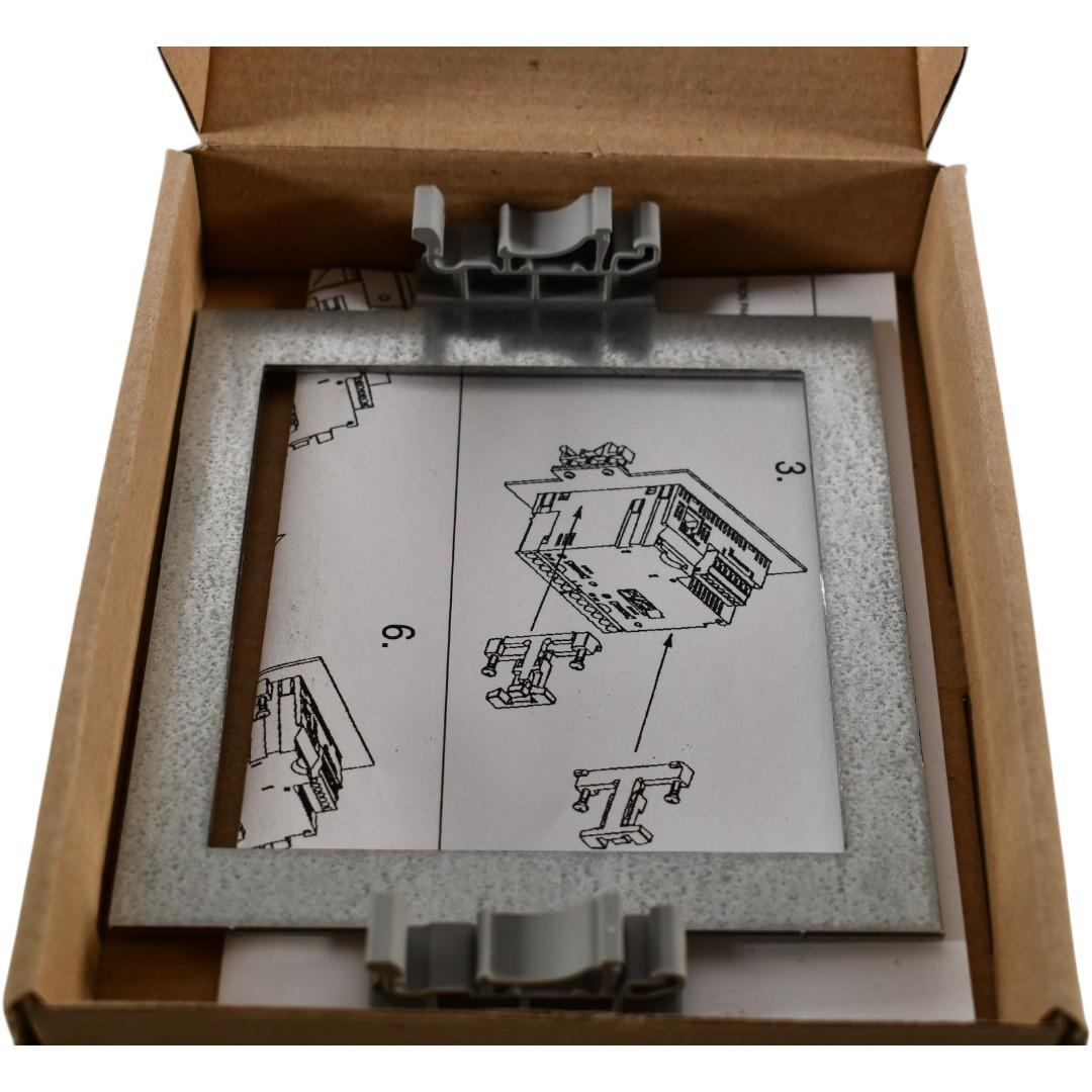 SENTRON PAC3XXX/4XXX DIN RAIL ADAPTER