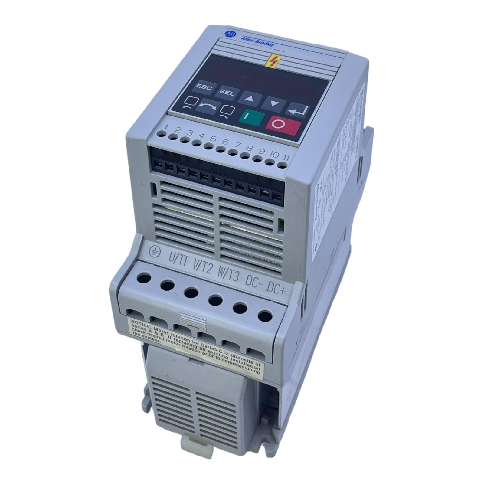 160-BA03NPS1 Geschwindigkeistregler pour Industrie Insert 0,75kW
