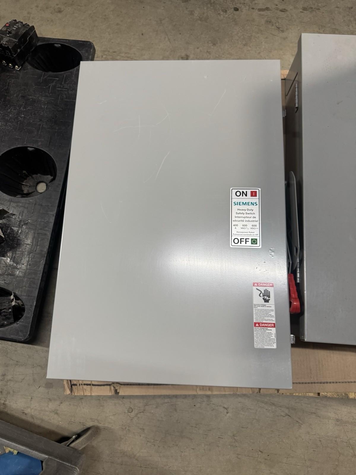 HDSS NF 3P3W 600V 400A N3R SERIES A