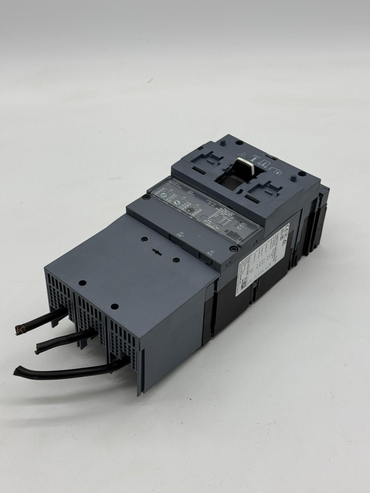 BRKR 3VA21 3P 63A 110KA ETU3-LI BOX