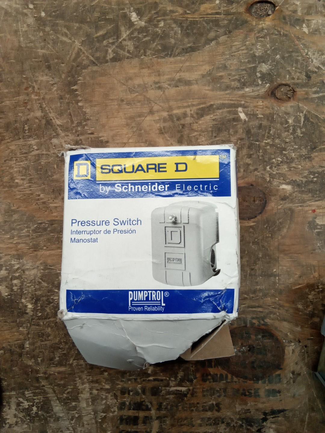 Square D Pumptrol, air compressor switch 9013FH, fixed differential, Off at 125 PSI, low hp