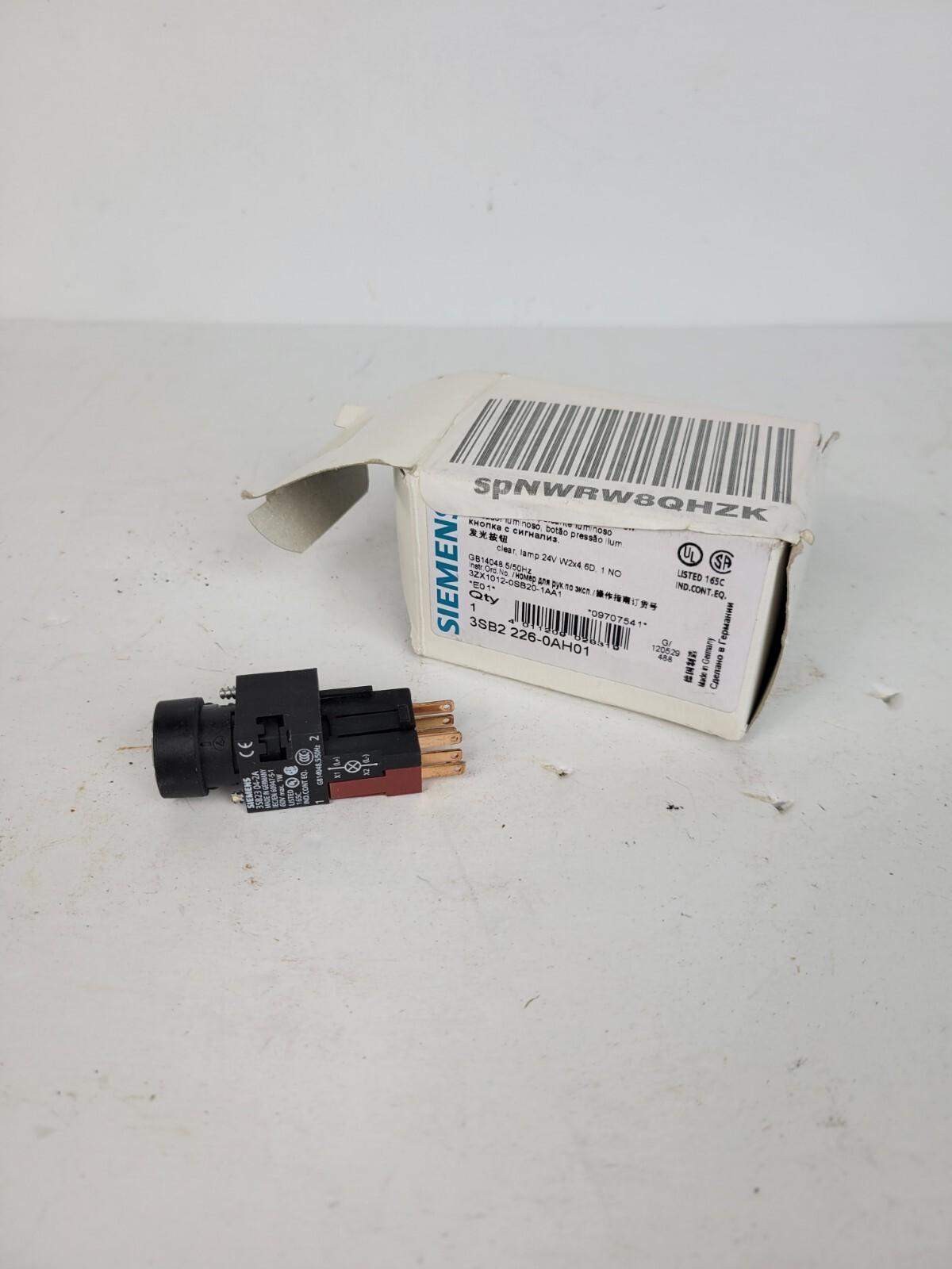 PUSHBUTTON, MOMENTARY, FLUSH, CLR, ILL