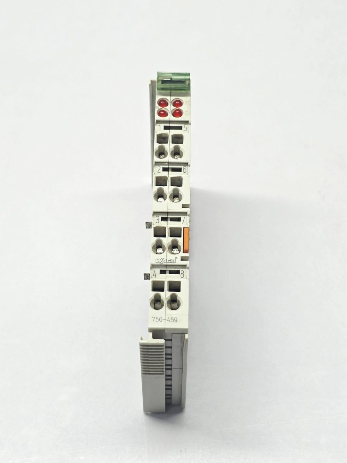 4-channel analog input; 0 ... 10 VDC; Single-ended