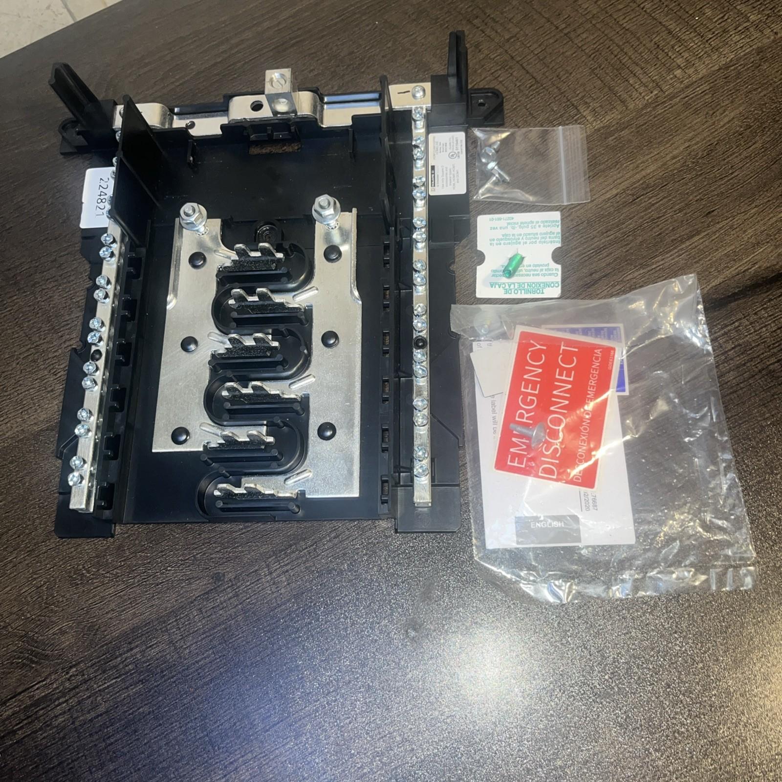 Load center, Homeline, 1 phase, 12 spaces, 24 circuits, 100A convertible main breaker, PoN, NEMA3R