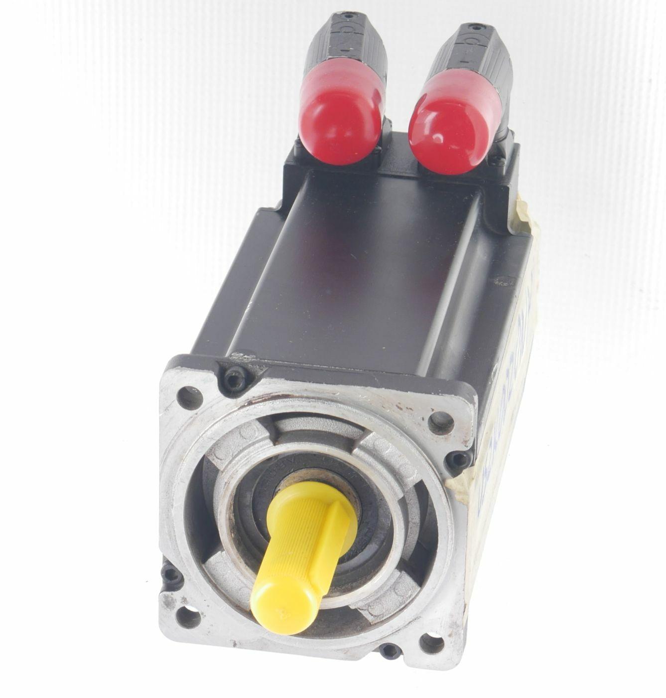 Bulletin MPL - Low-Inertia Brushless Servo Motors Product, 460 V, Frame Size 3 = 100 mm (3.94 in.), Stack Length 20 = 50.8 mm (2.0 in.), 5000 RPM, 2000 Line Incremental Encoder. Keyed Shaft Extension, SpeedTEC DIN Connector, Right Angle, 180° Rotatable (Q