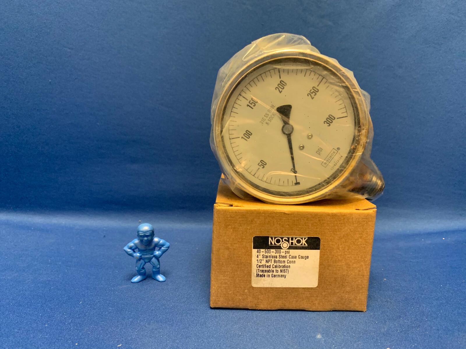 4" 304 Stainless Steel Case, 316 Stainless Steel Internals, 300 psi, 1/2" National Pipe Thread (NPT) Male Bottom Connection Pressure Gauge with Glycerin Filled