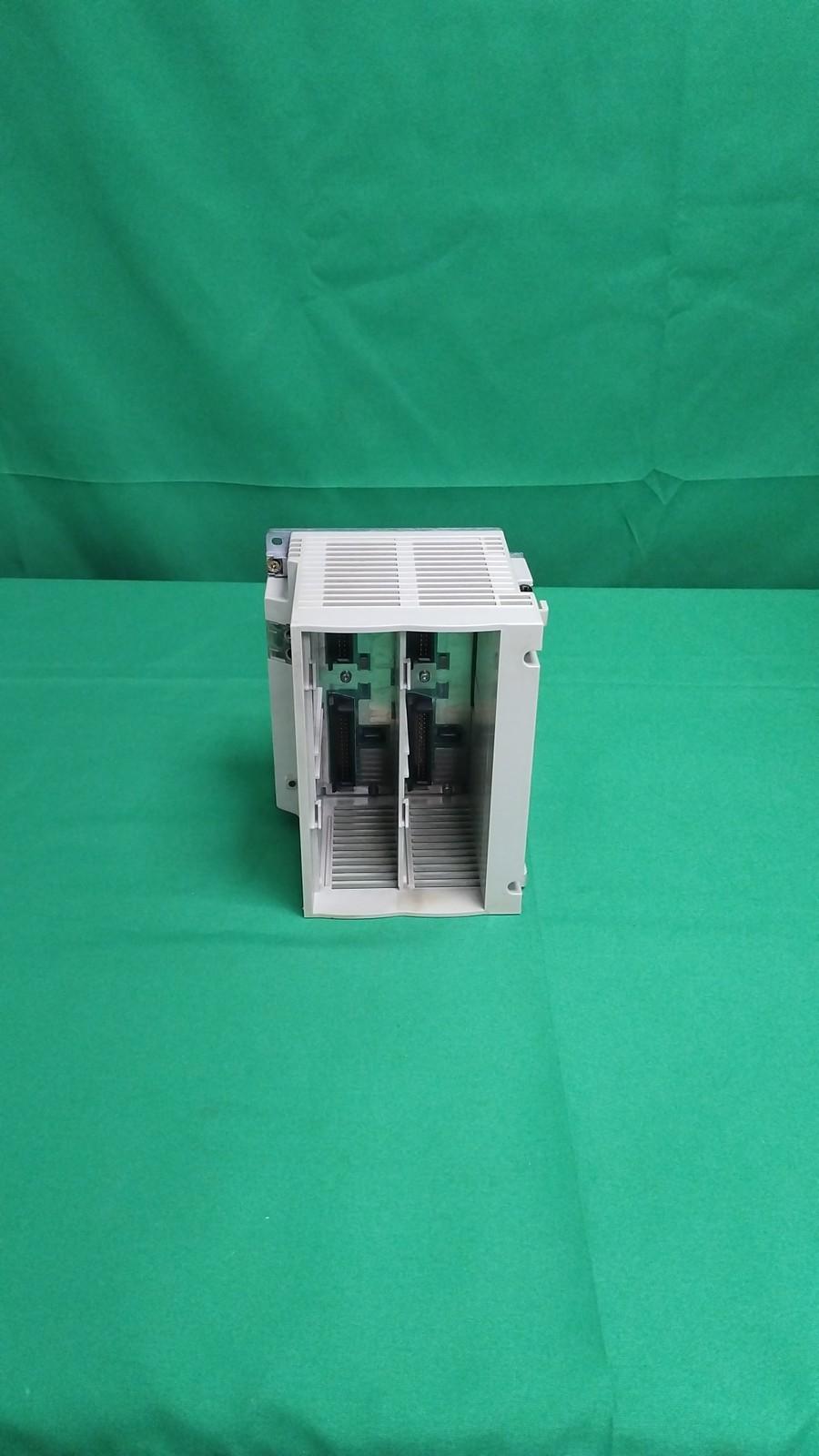 Schneider Electric Control Module - Advanced Programming Capabilities