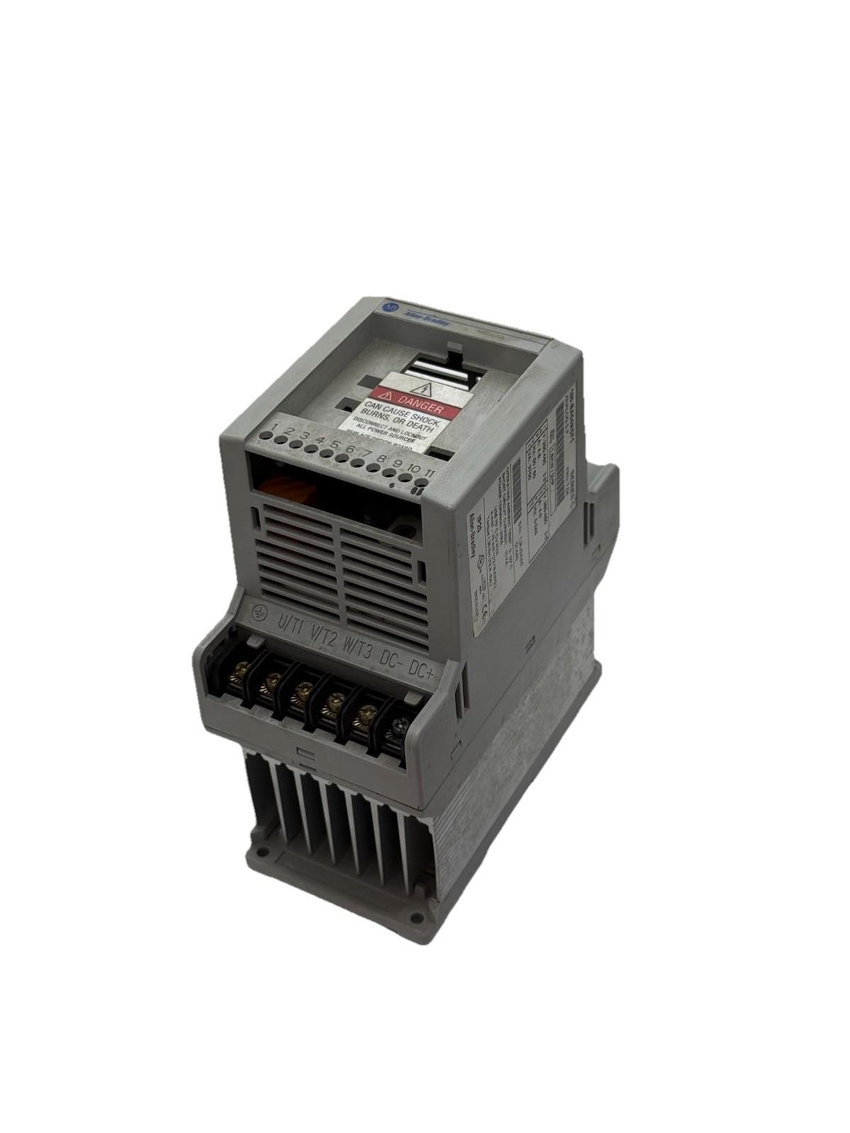 160-BA04NSF1 VARIABLE FREQUENCY DRIVE 1.5KW 380-460V 3PH
