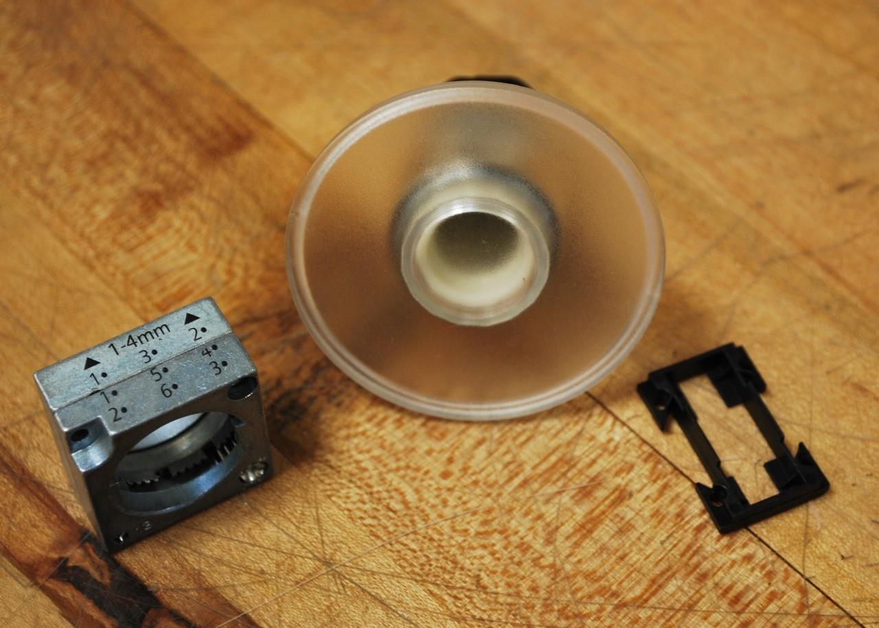 PUSHBUTTON, MTND, CLR, 60MM, OP, RND-MTL