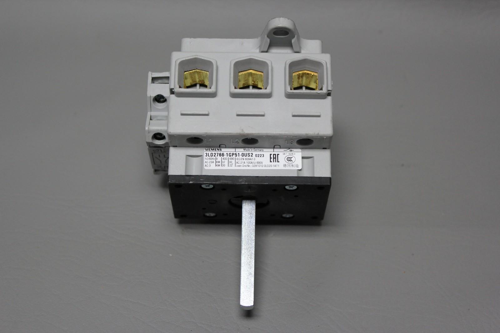 DISC SW 100A N4X SCW ROT HDL BLK 3P AUX