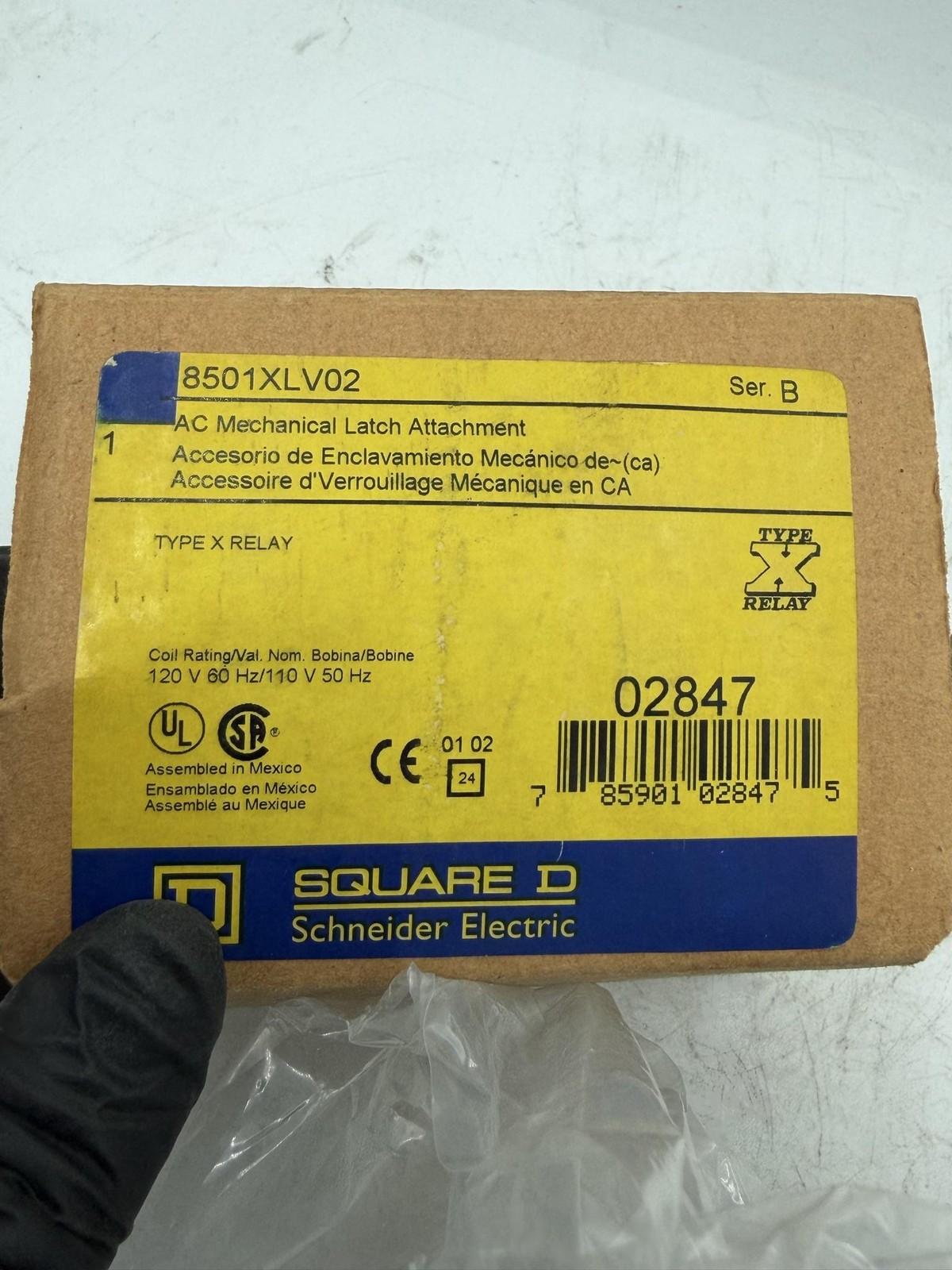 NEMA Control Relay, Type X, mechanical latch attachment, 110/120VAC 50/60Hz coil