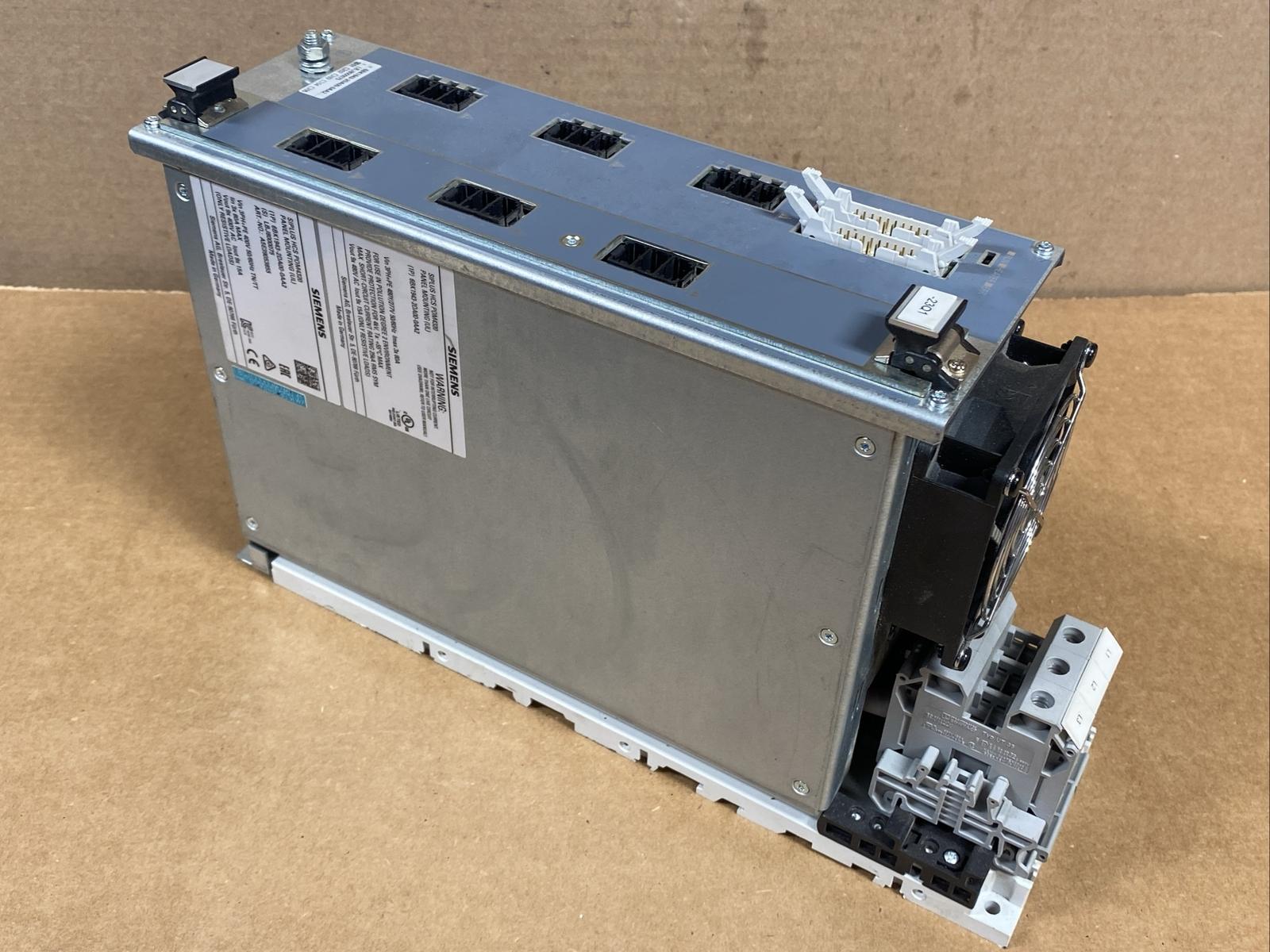HCS POM4320 panel mounting (UL)